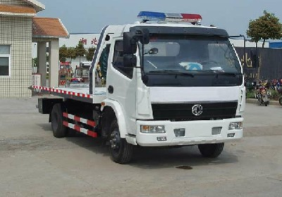 西湖区青云谱清障车采购指南 如何甄选质优价廉的东风多利卡一拖二清障车